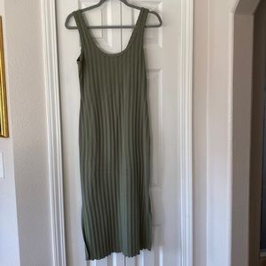 Offline by Aerie dress. Size small.